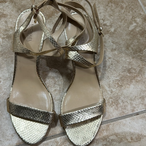 Michael by Michael Kors Two Inch Heels in Gold and Black - Picture 5 of 8